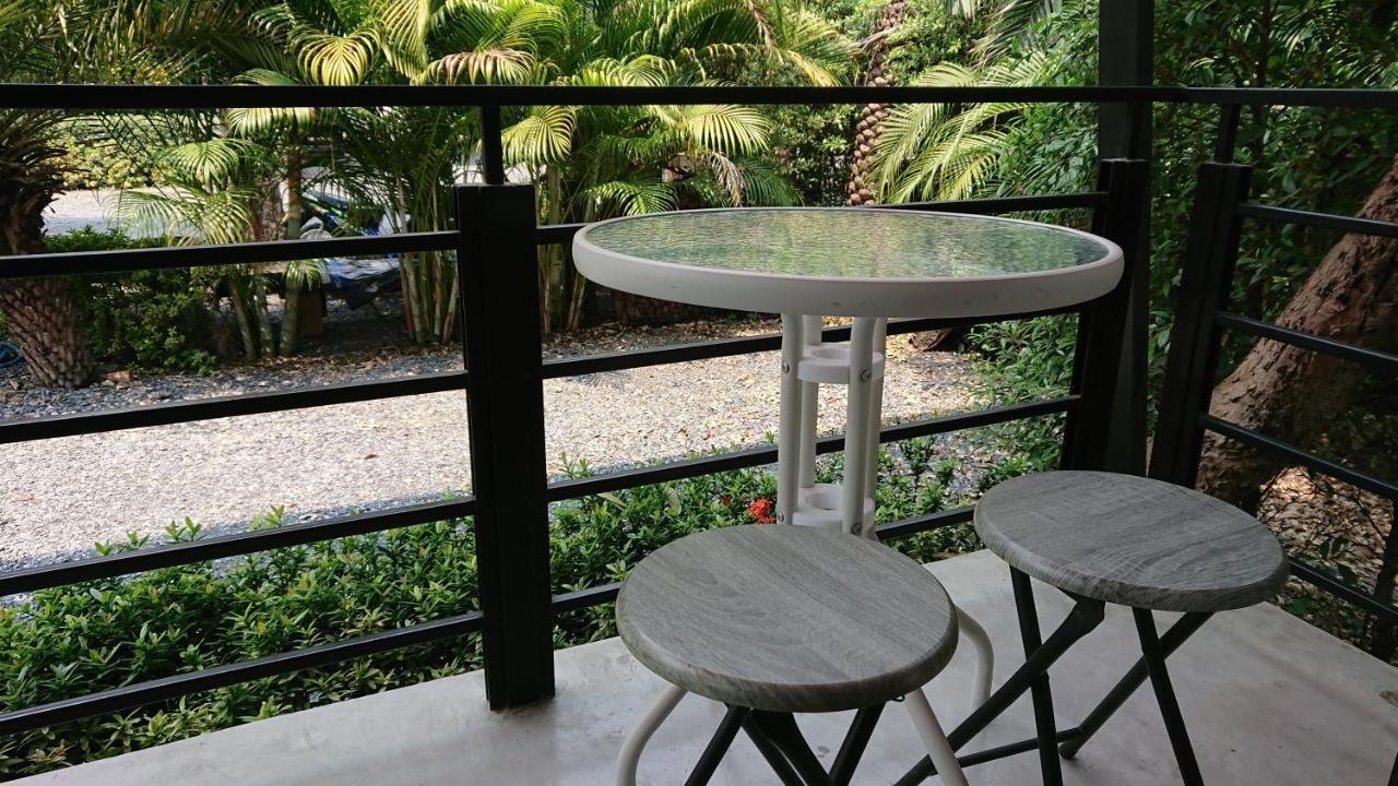 Lopburi Palm Resort Zewnętrze zdjęcie